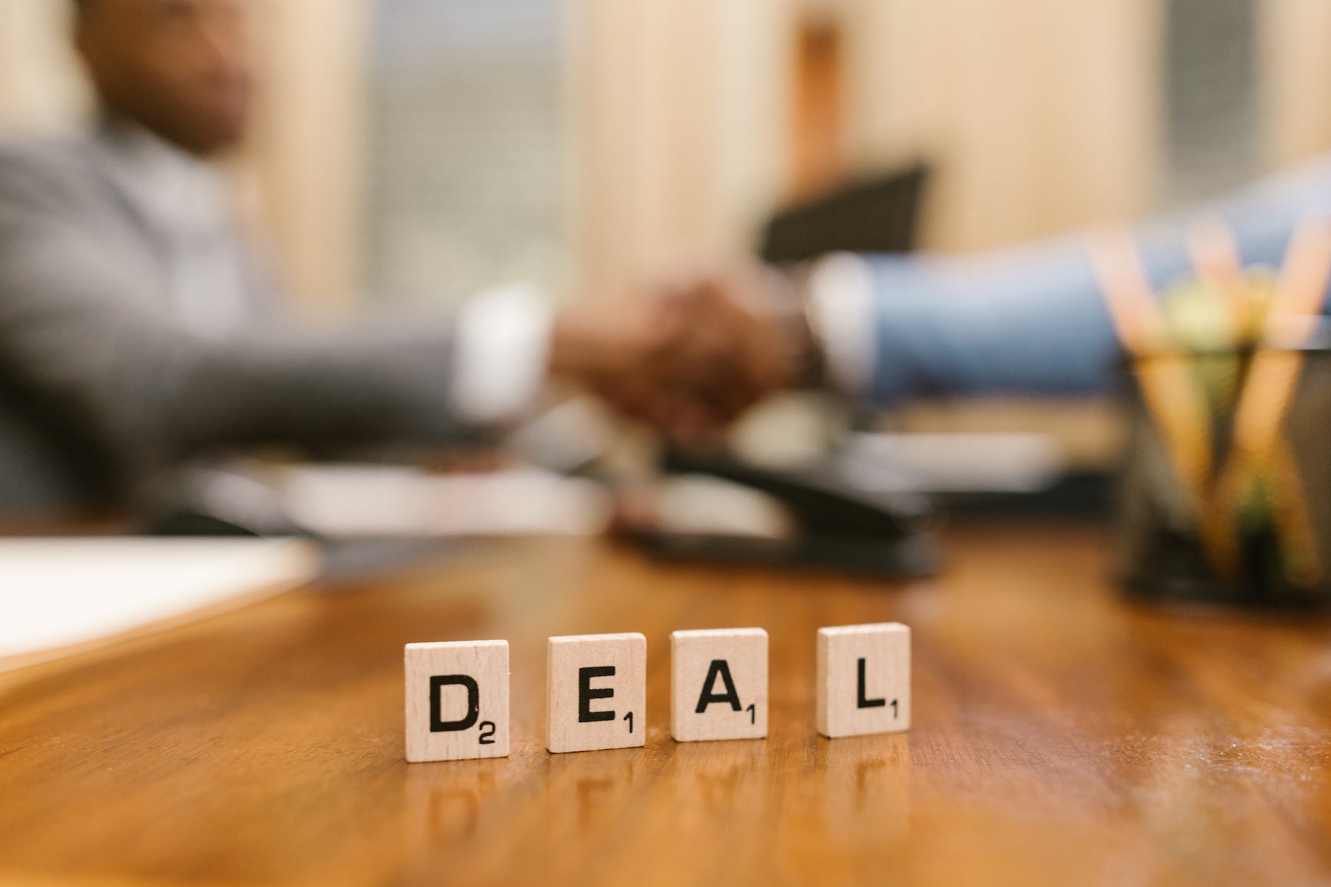 15 Essential Deal Fields You Need in a CRM